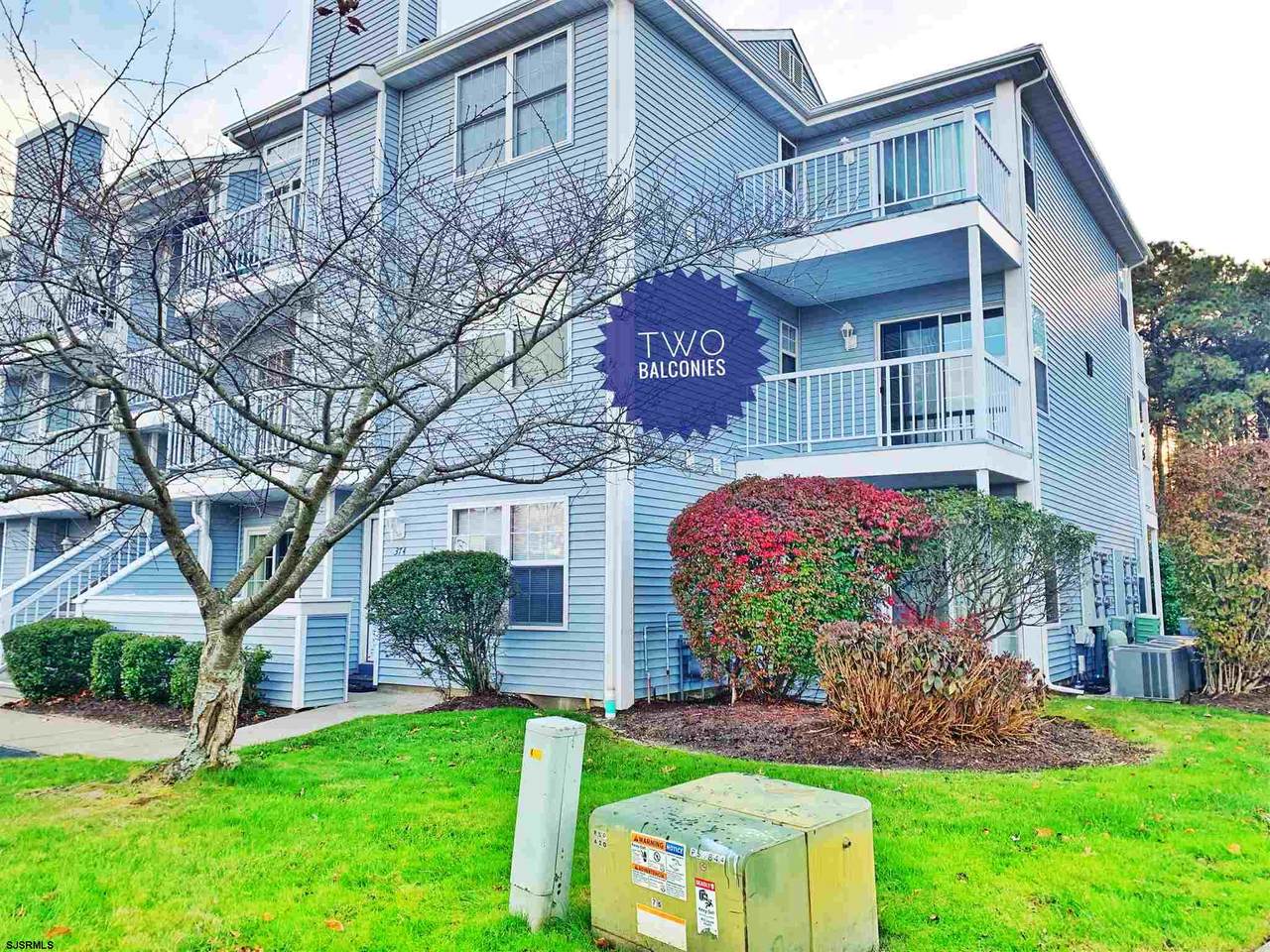 375 Heather Croft - Photo 1