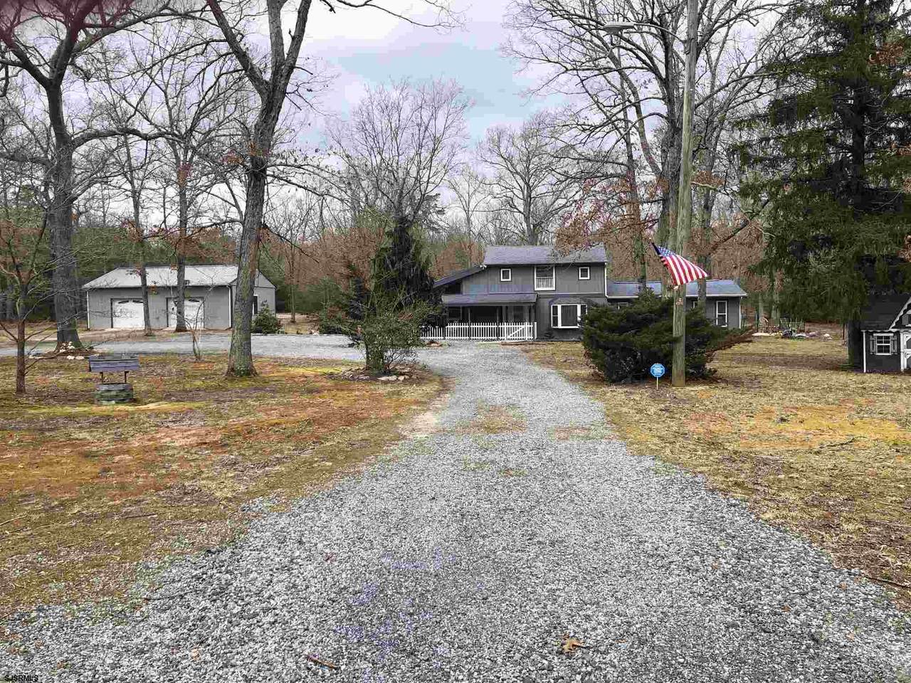 1733 Drake - Photo 1