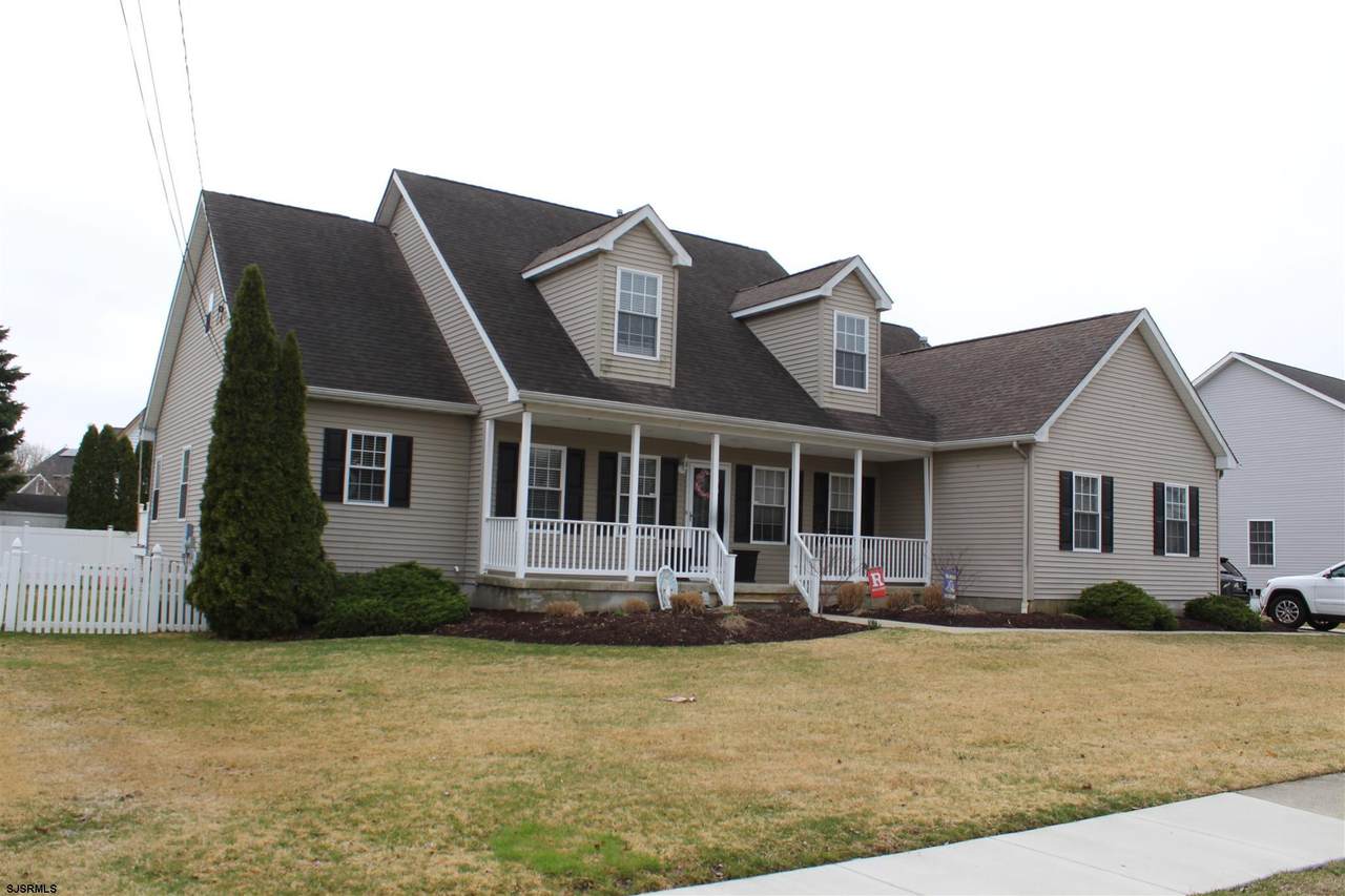1102 Mill - Photo 1