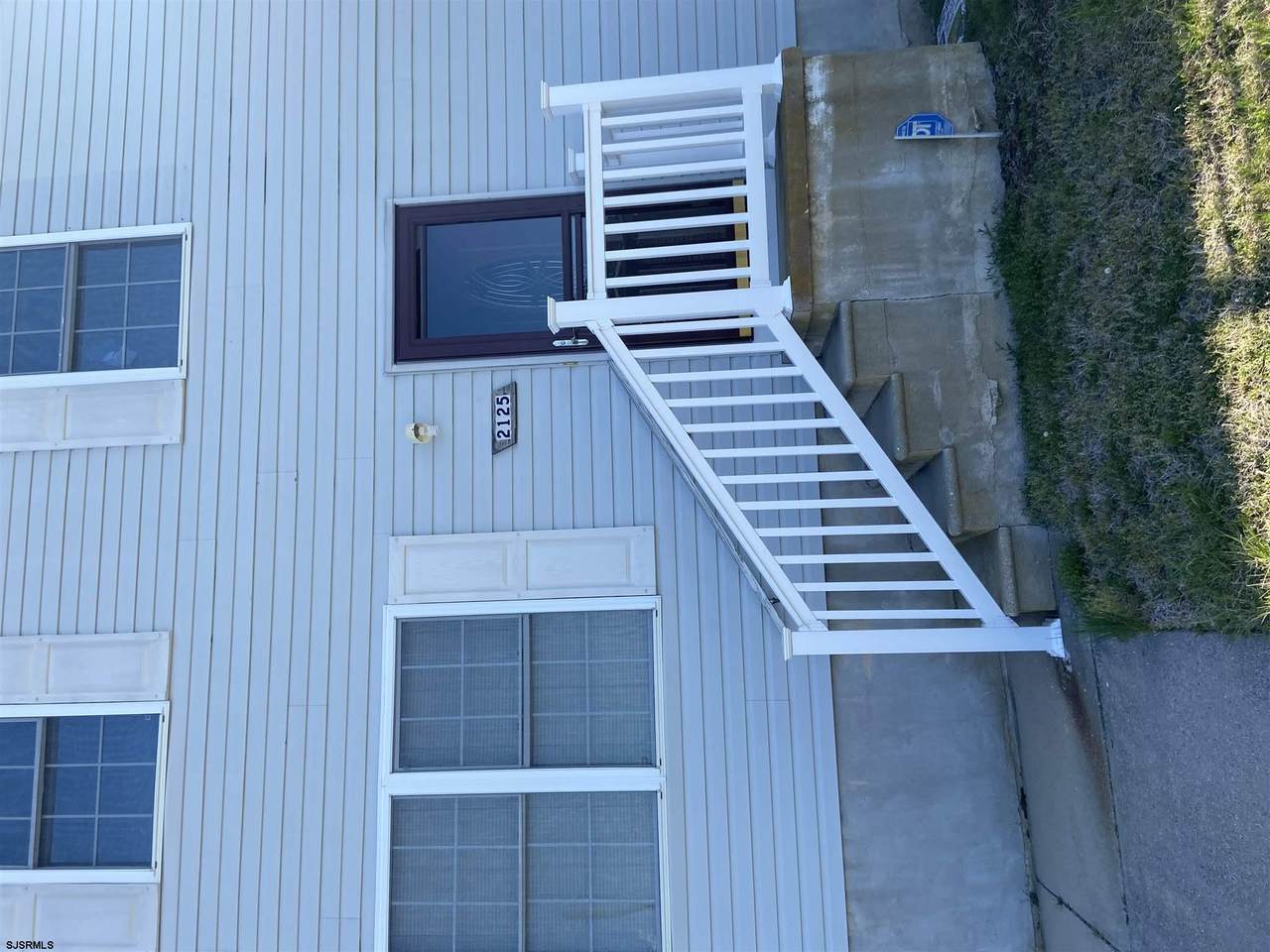 2125 Missouri - Photo 1