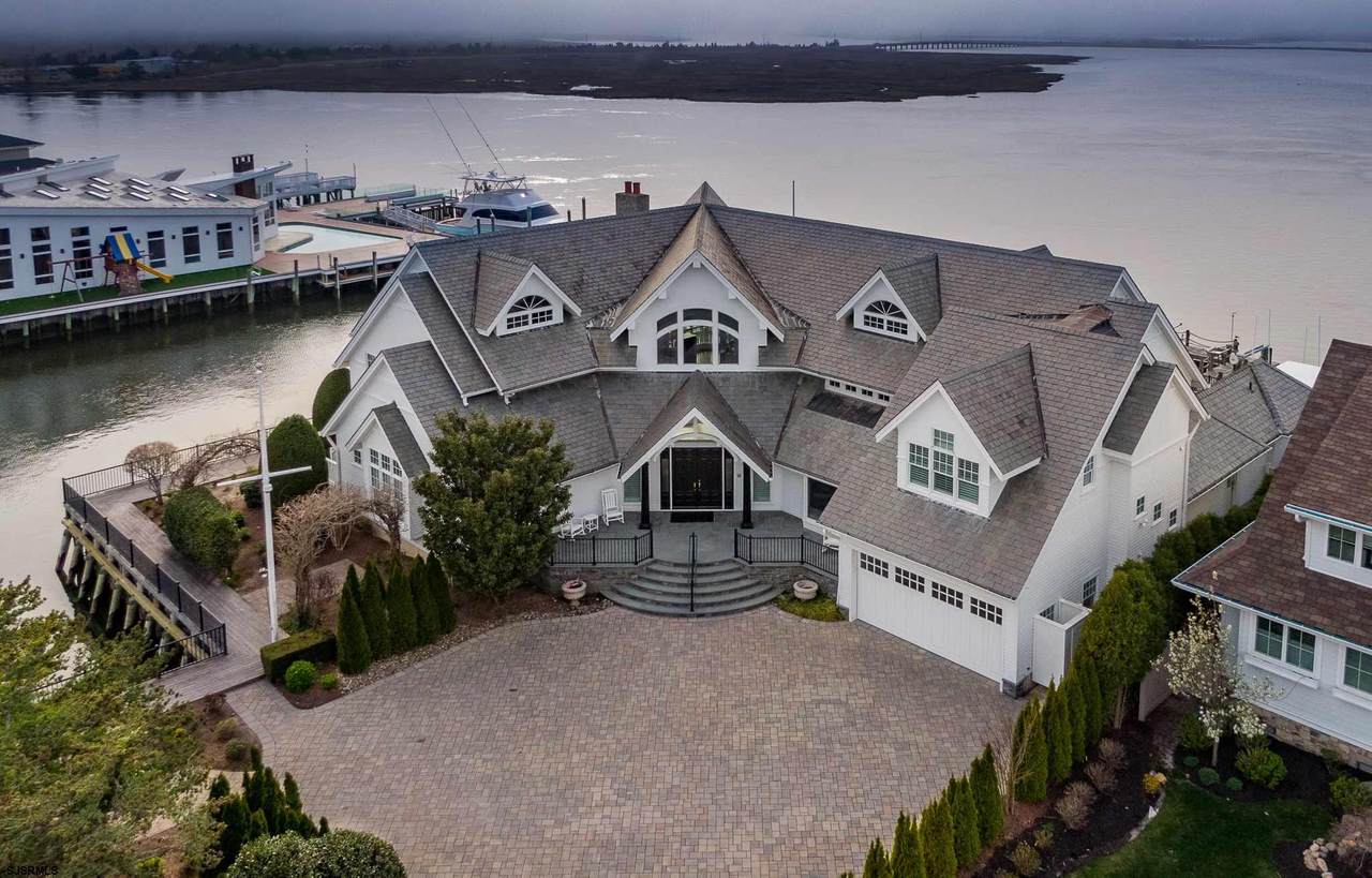 8109 Bayshore - Photo 1