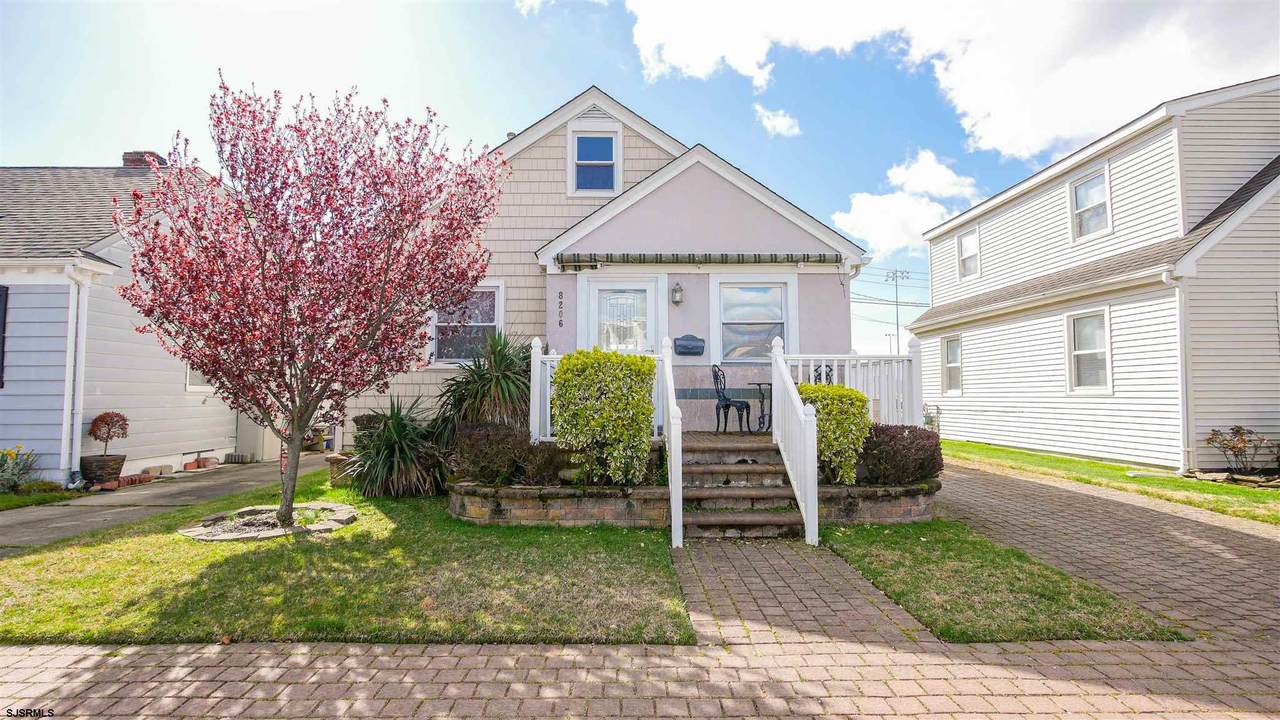 8206 Fulton - Photo 1