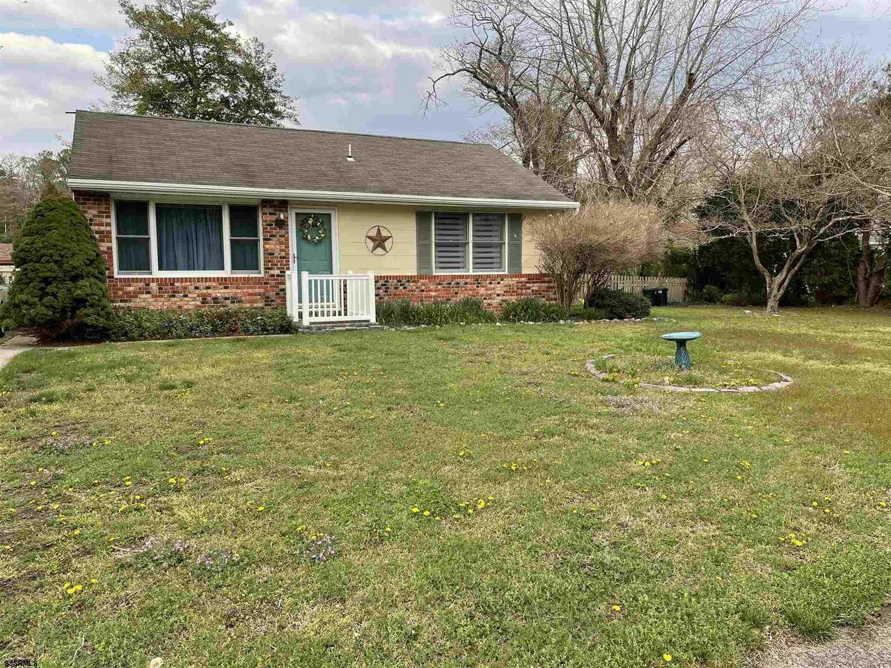39 Frances Dr - Photo 1