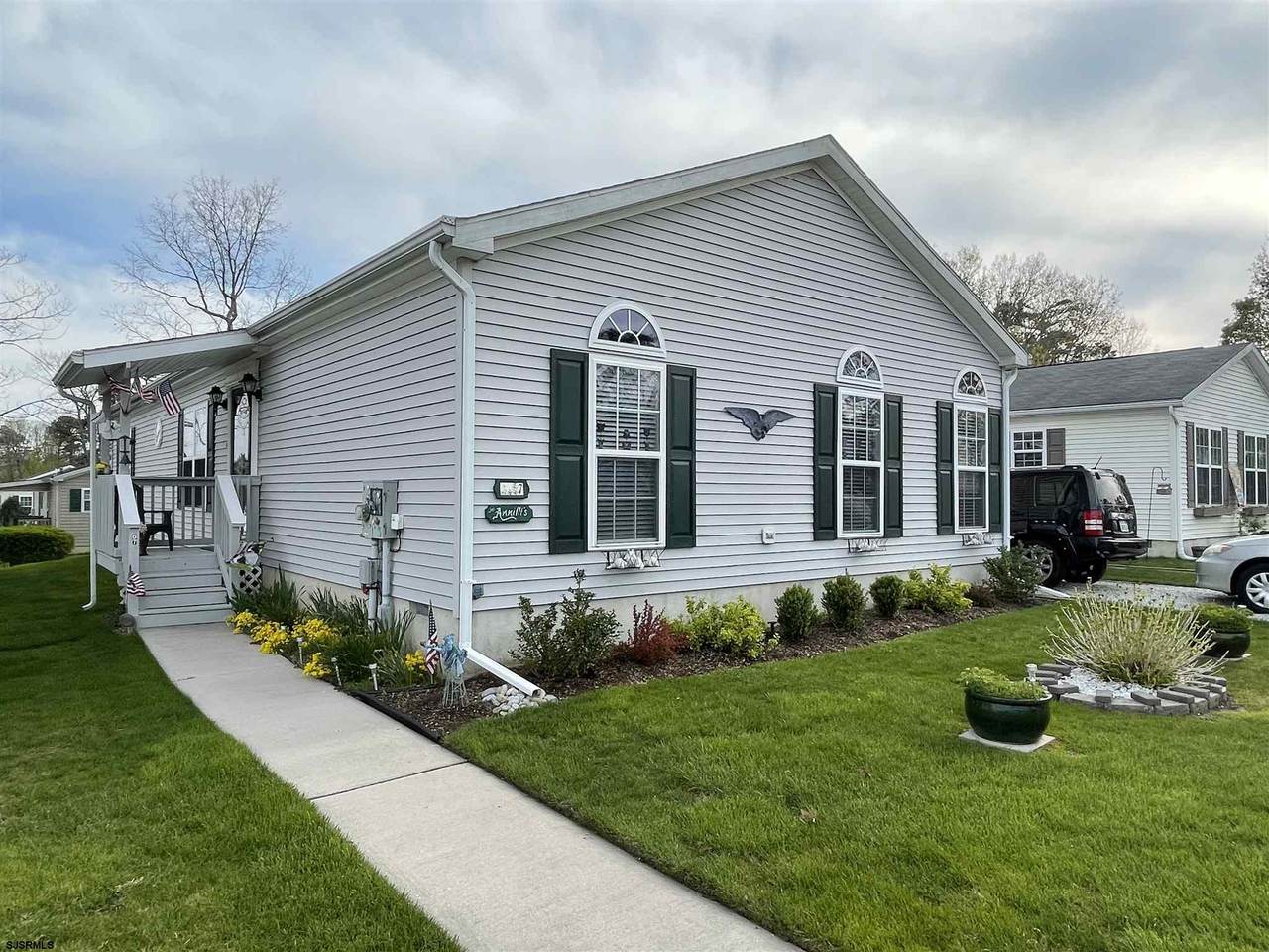 7 Dogwood Ln - Photo 1