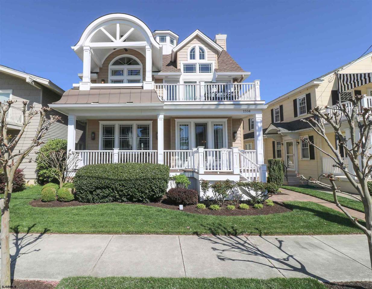 2336 Central Avenue - Photo 1