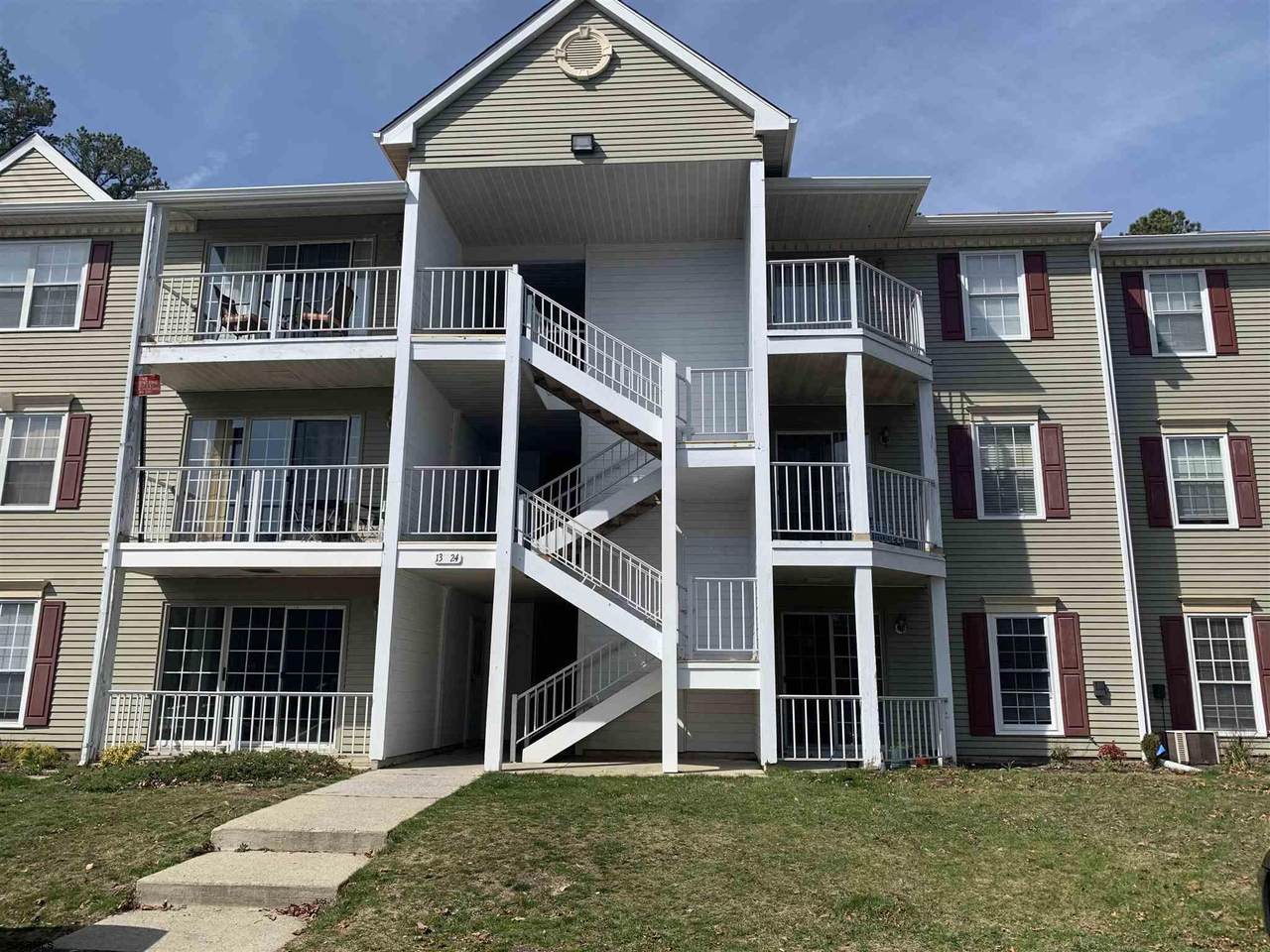 19 Iroquois Dr - Photo 1