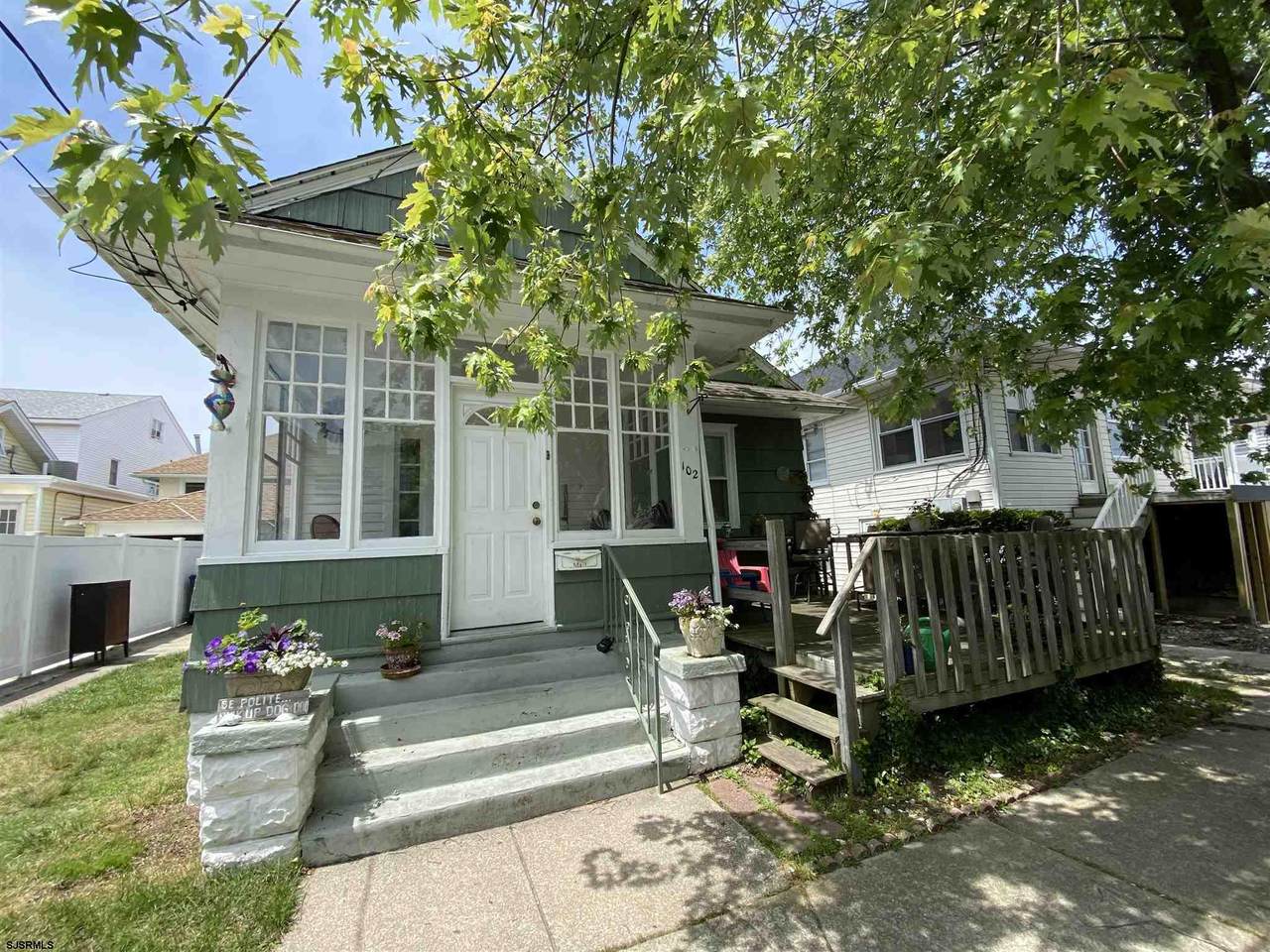 102 Princeton - Photo 1