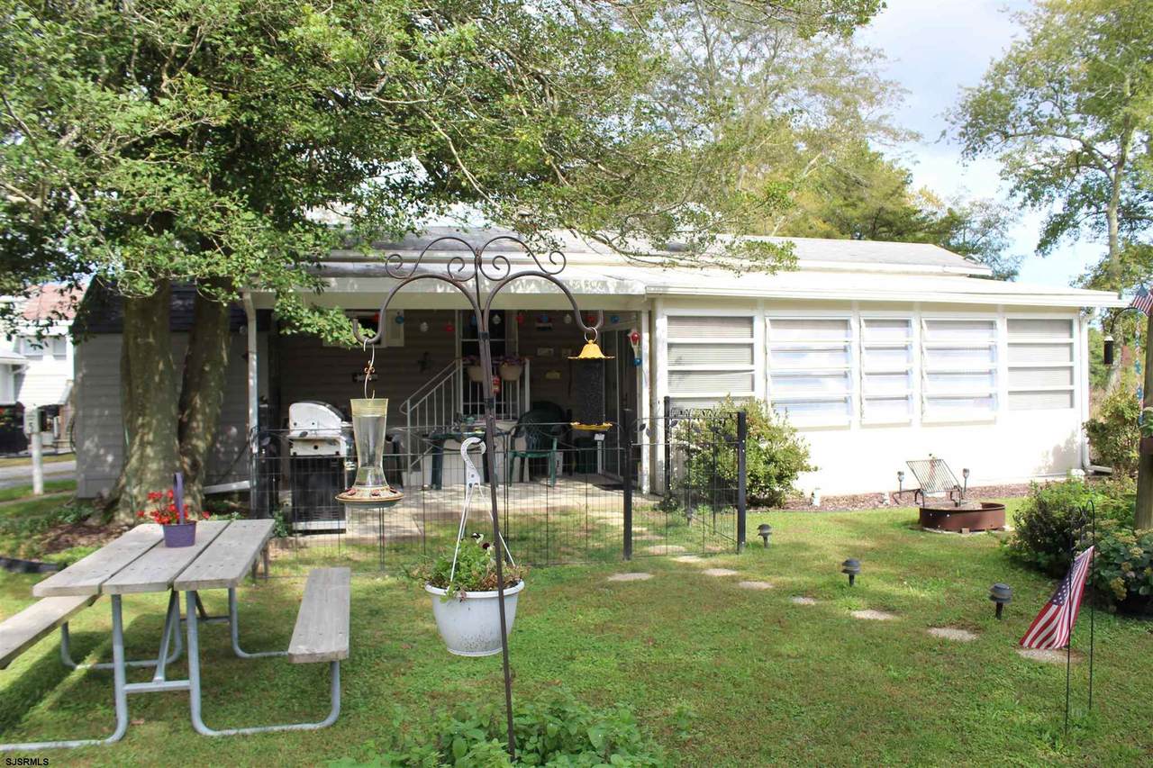 631 Chestnut Neck - Photo 1
