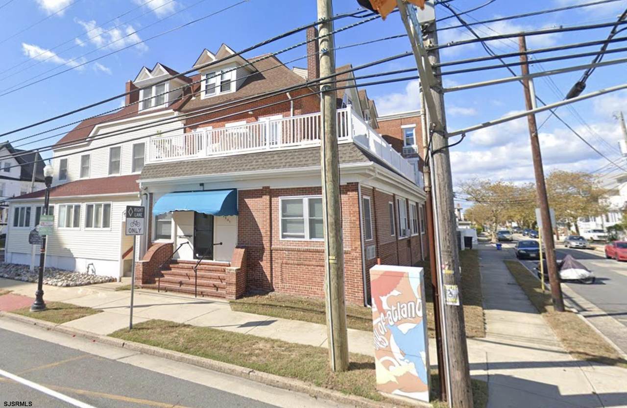 4501 Atlantic Ave - Photo 1