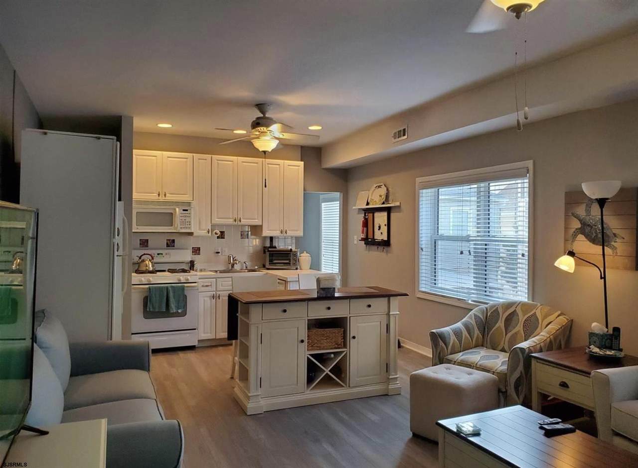 30 Richards - Photo 1