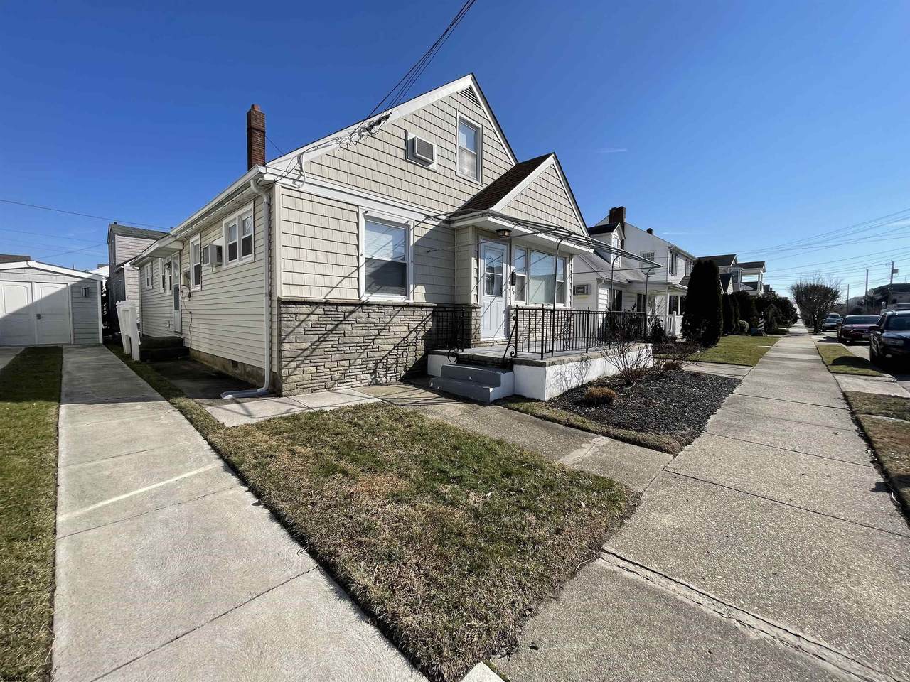 19 Clermont - Photo 1