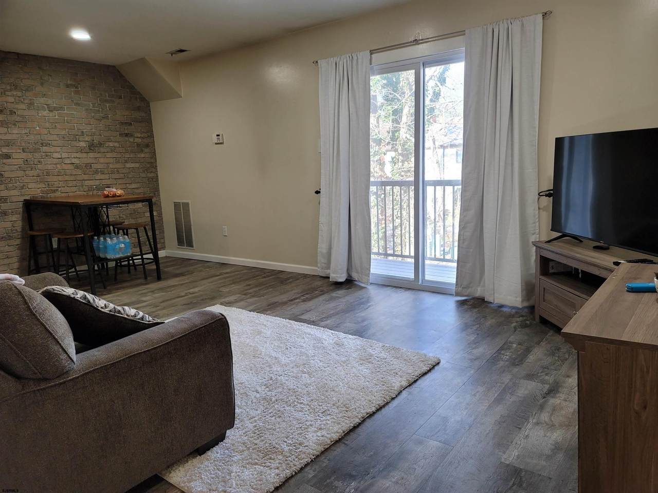 14 Stratton Court - Photo 1