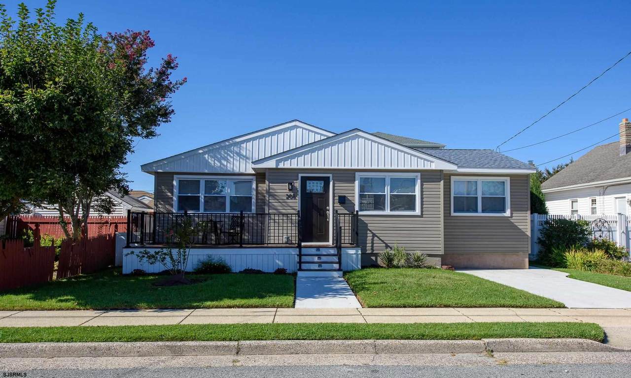 208 Somerset - Photo 1