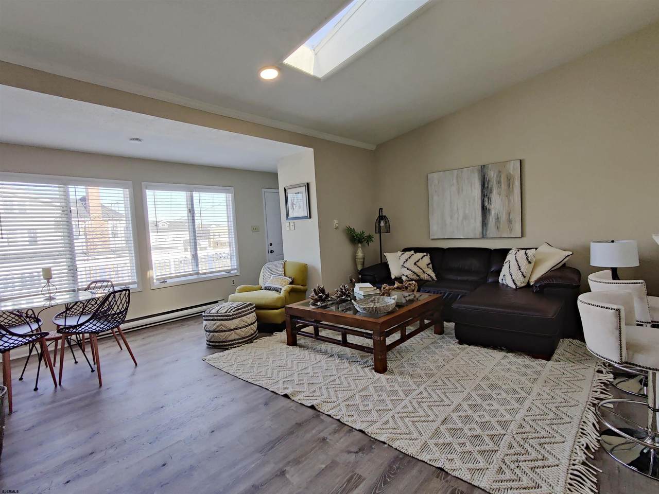 8508 Ventnor - Photo 1