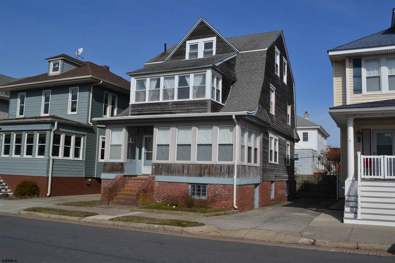 19 Surrey - Photo 1