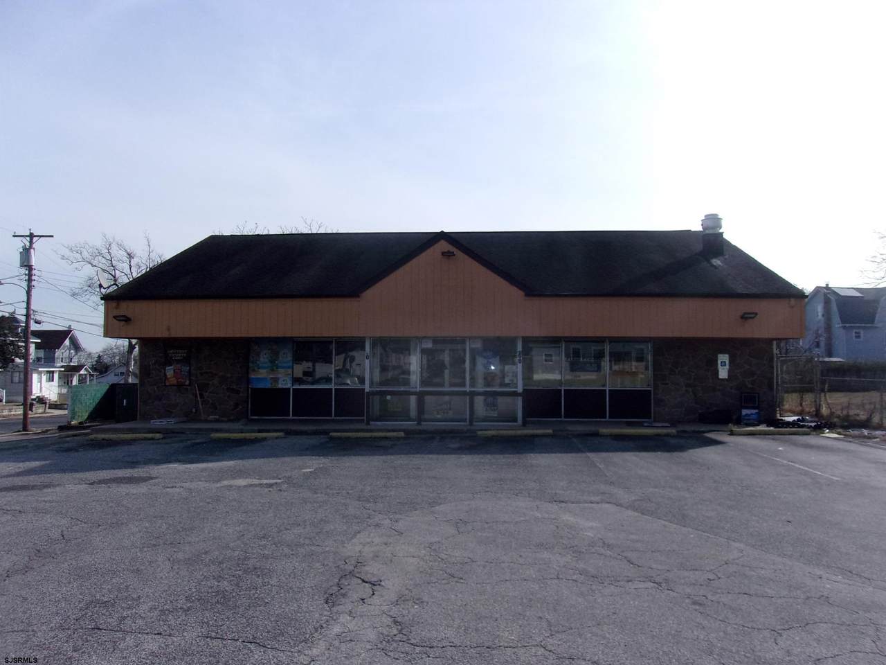 500 Main St - Photo 1