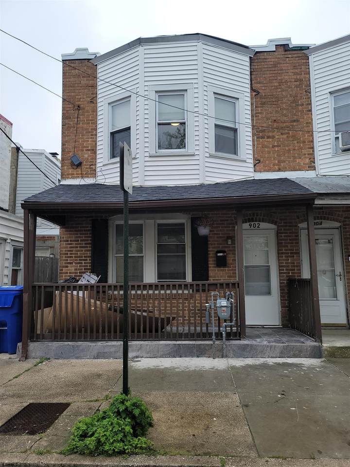 902 Keener Ave - Photo 1