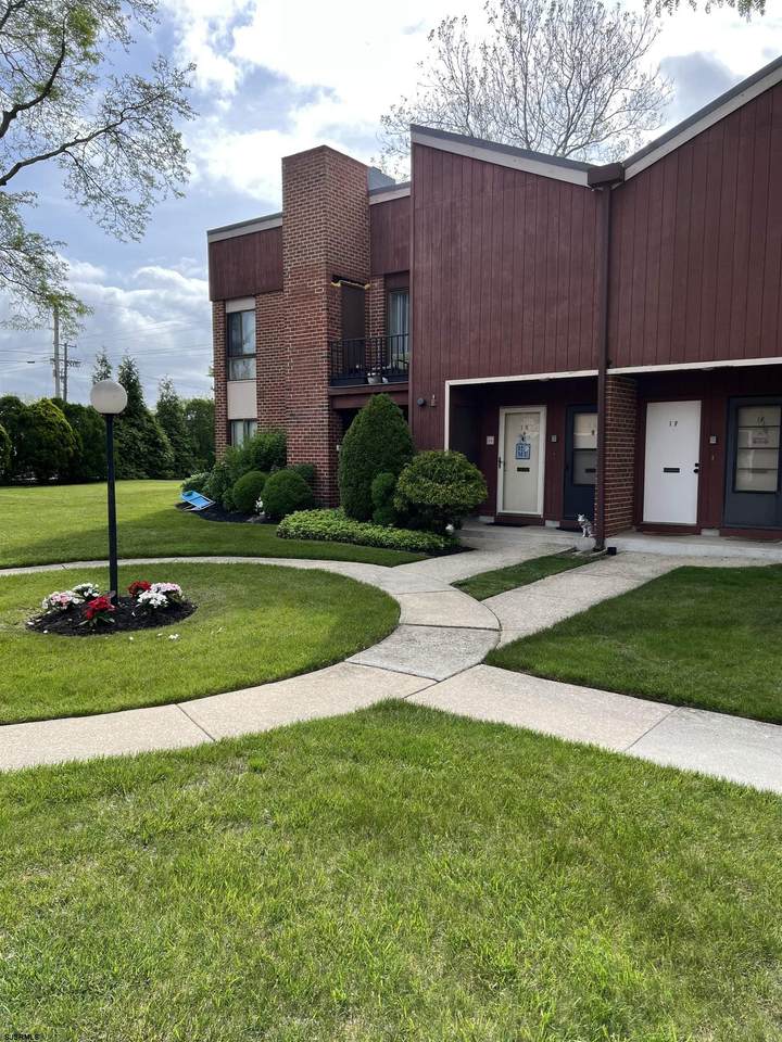 11 Shore - Photo 1