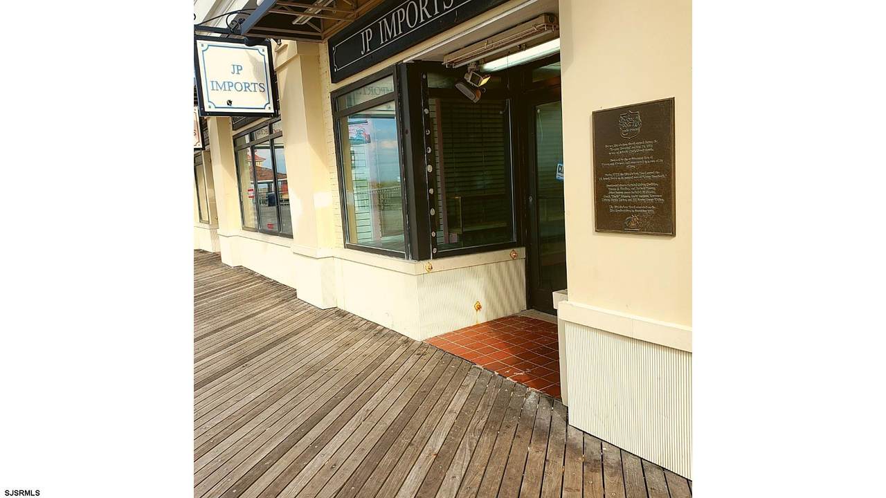 2721 Boardwalk # 102A - Photo 1
