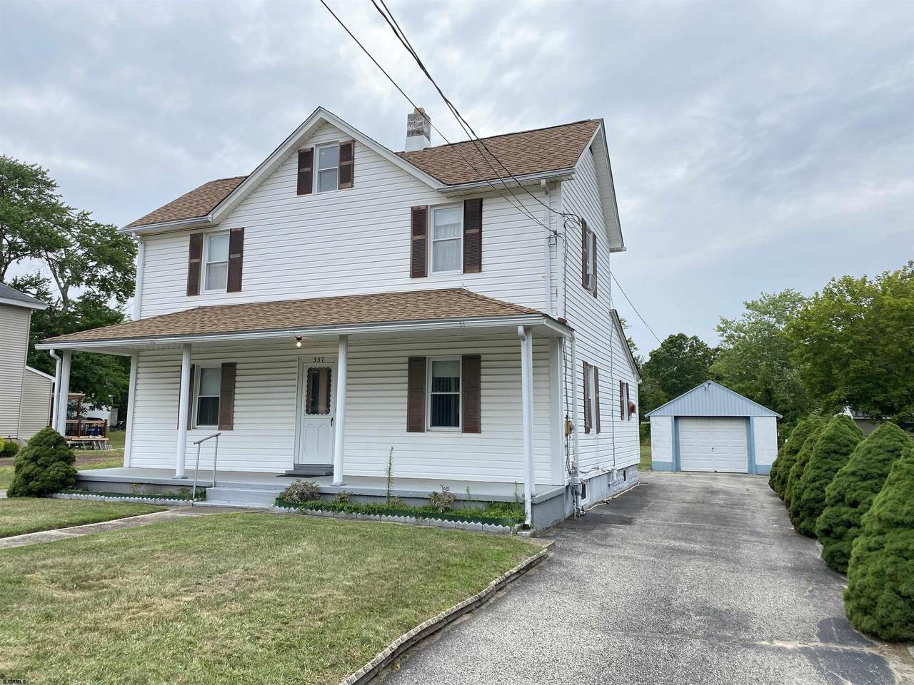337 Fairview Ave - Photo 1