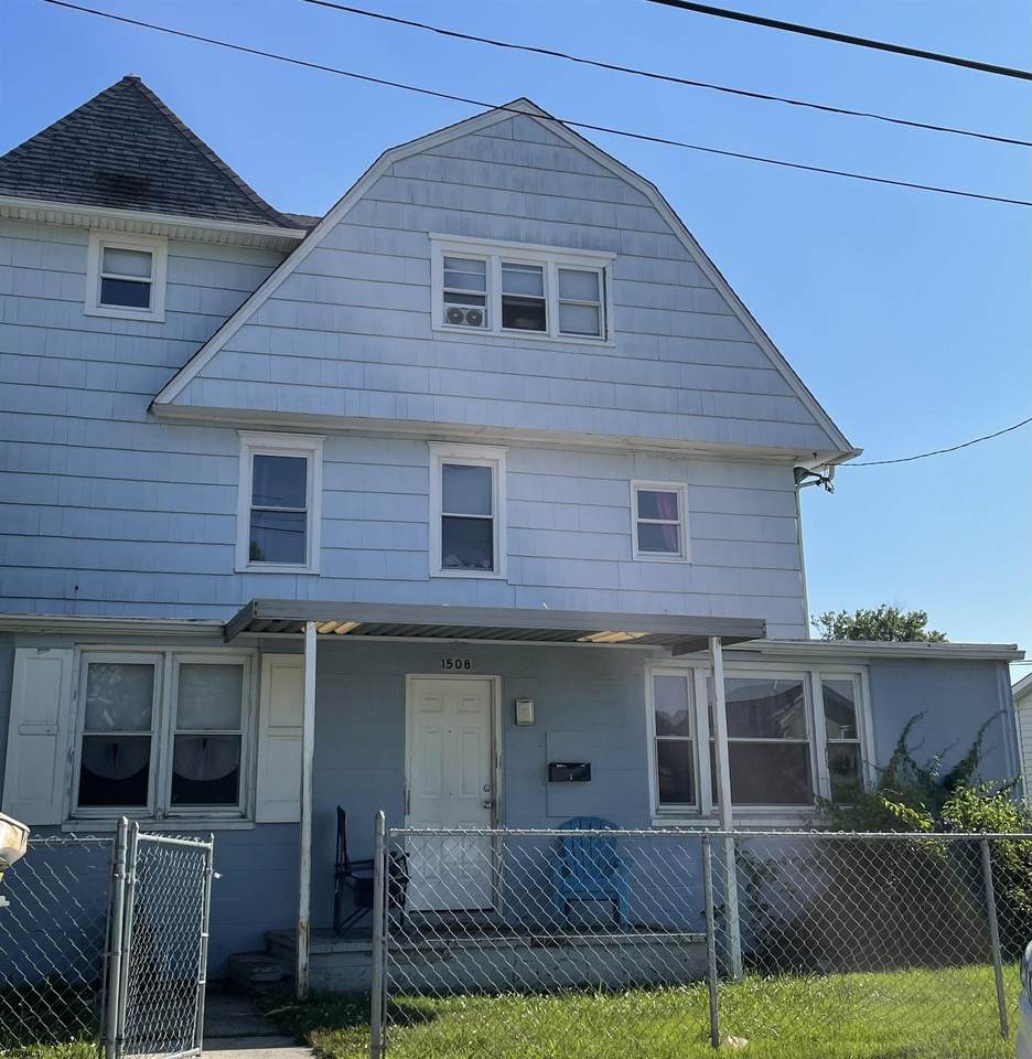 1508 Arkansas - Photo 1