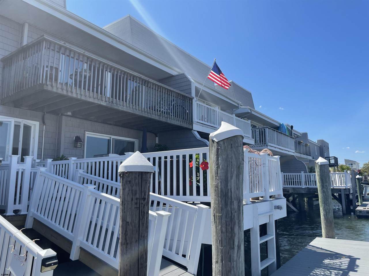 151 Annapolis - Photo 1