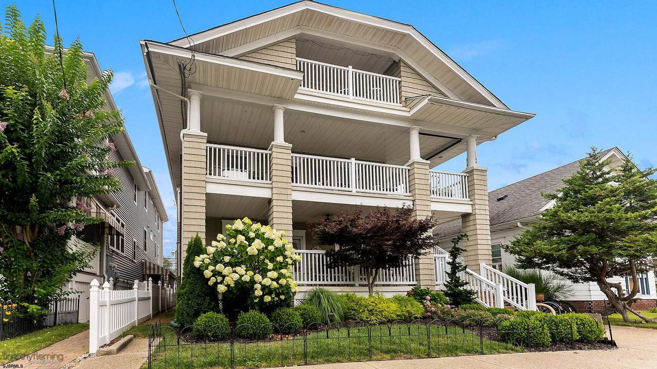 1104 Central - Photo 1
