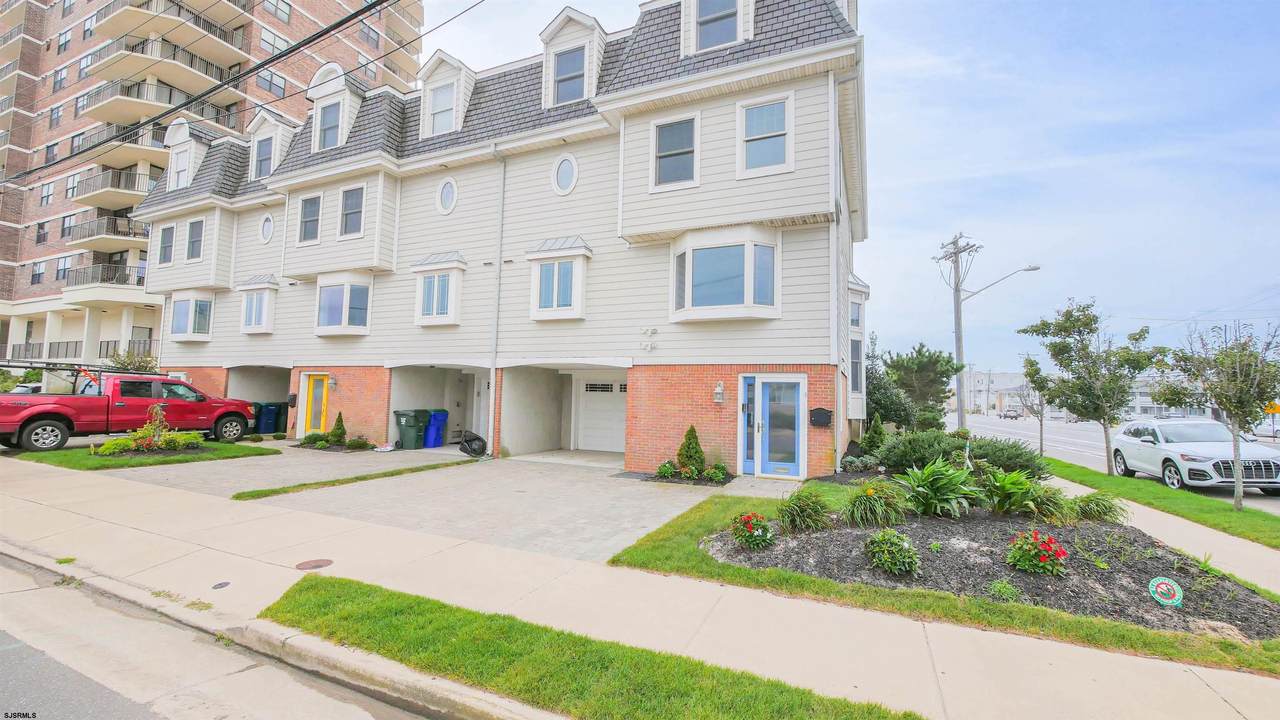 9100 Atlantic Ave - Photo 1