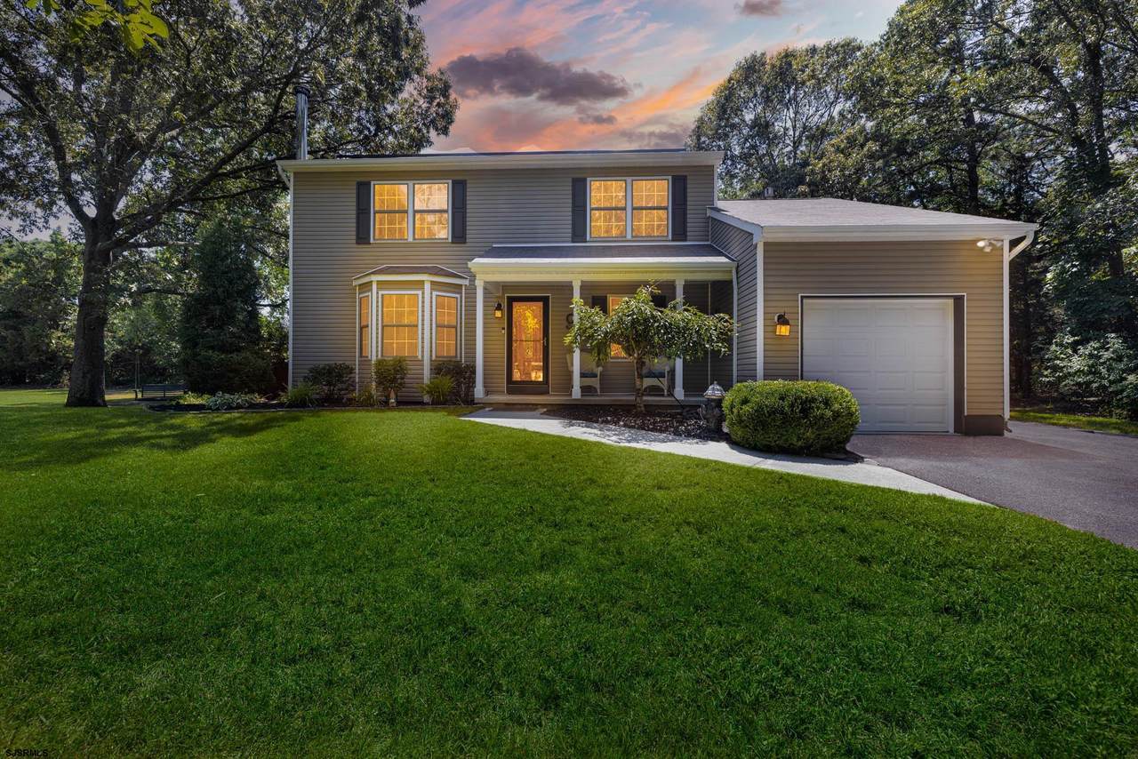 9 Cardinal Dr - Photo 1