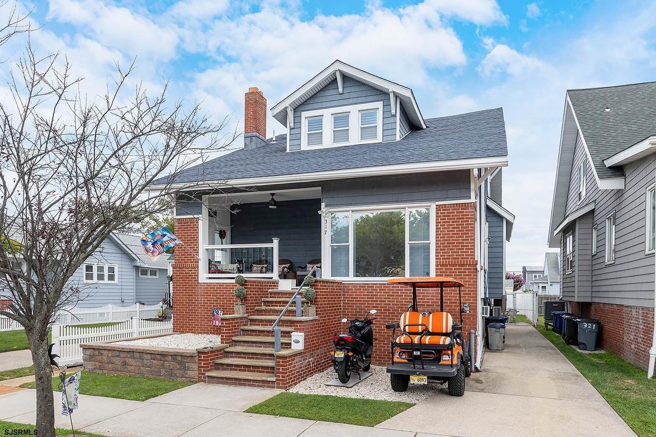 317 21st Ave - Photo 1