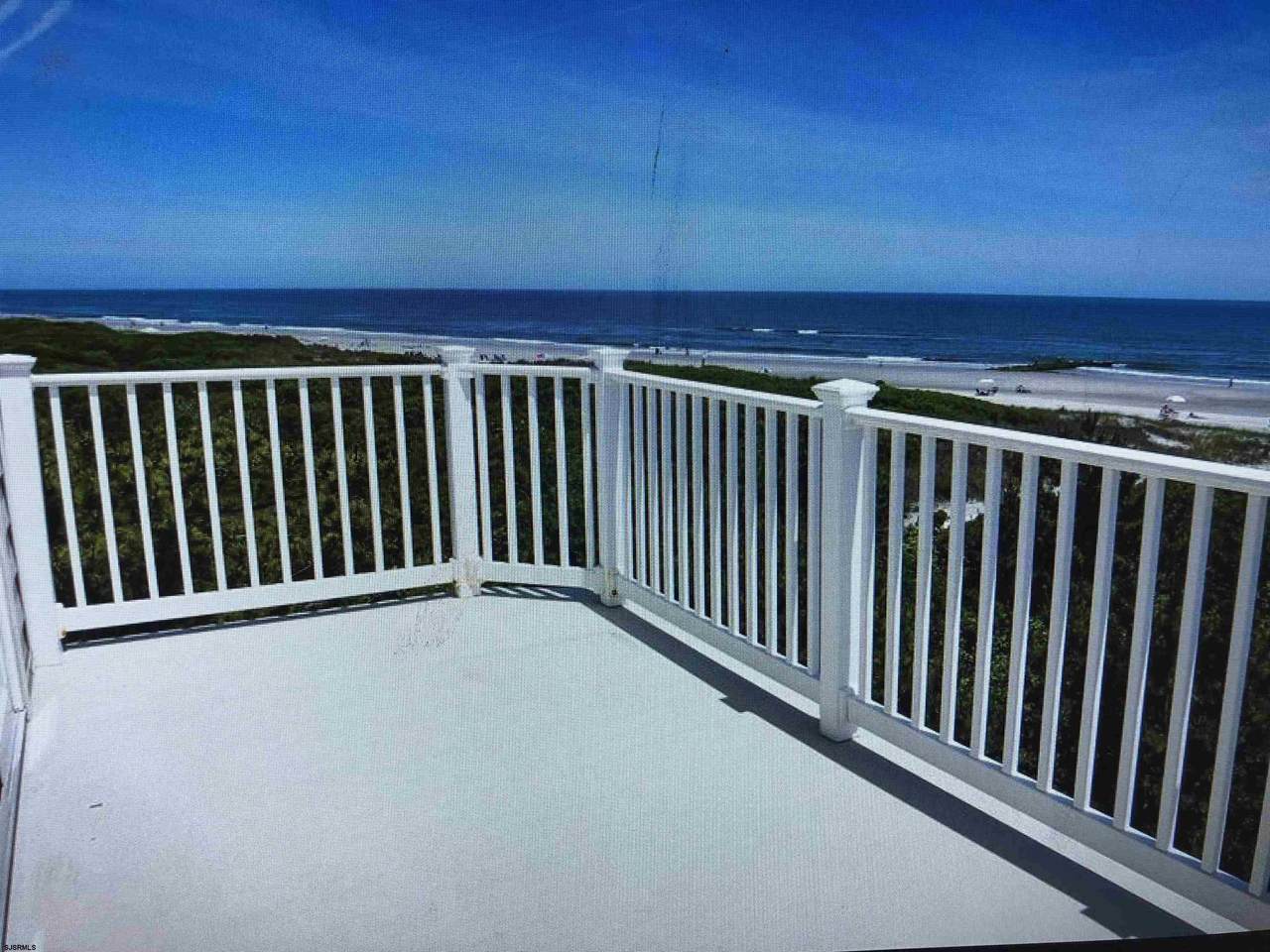 340 7th S - Photo 1