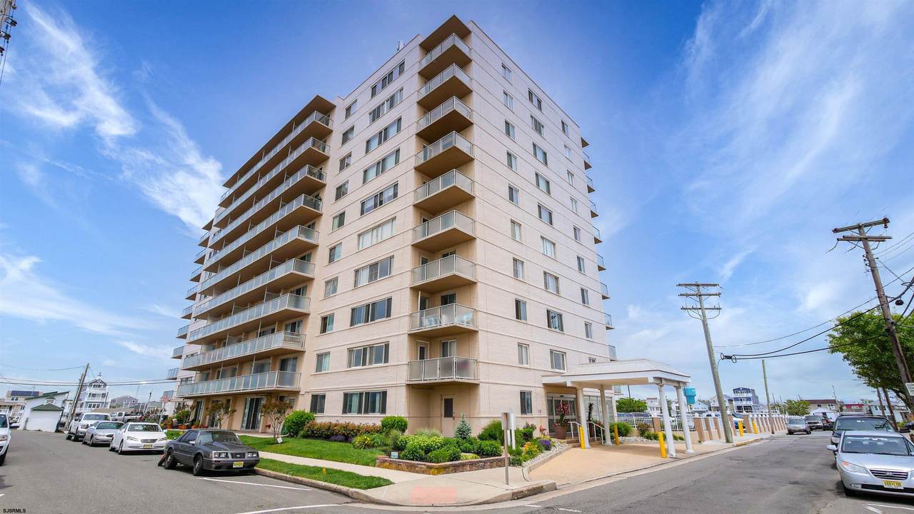 6101 Monmouth - Photo 1