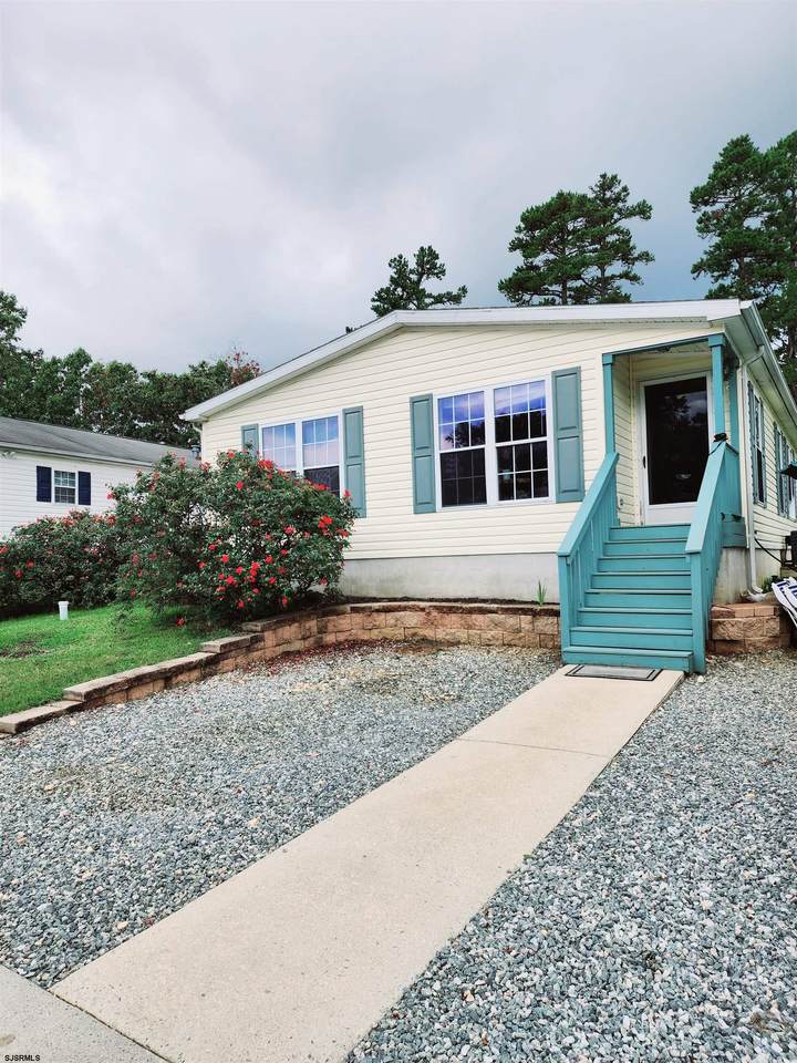 22 Dogwood - Photo 1