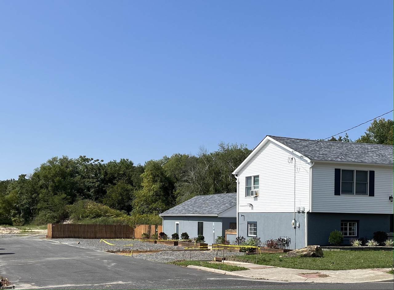 4035 Ocean Heights - Photo 1