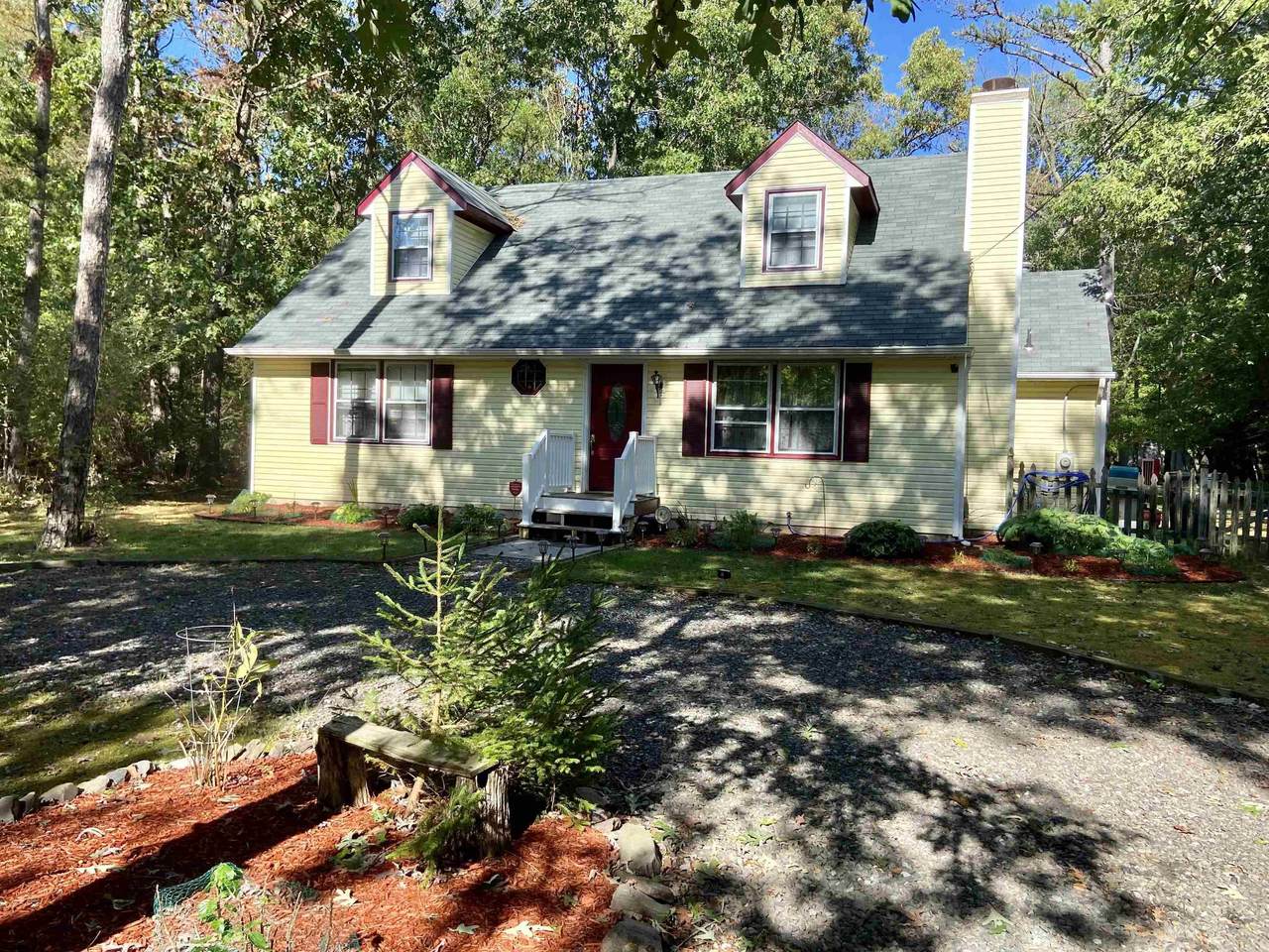 5985 Oak St - Photo 1