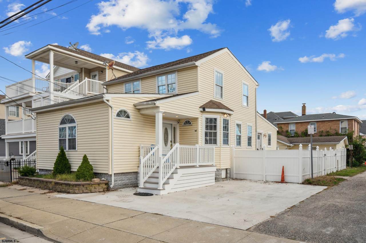 223 Wildwood Ave - Photo 1