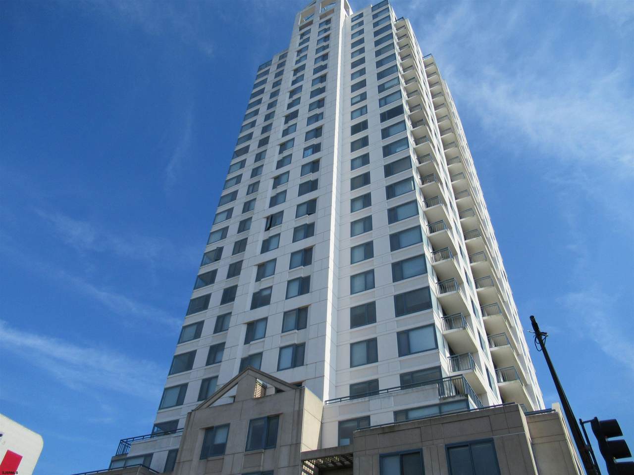 526 Pacific - Photo 1