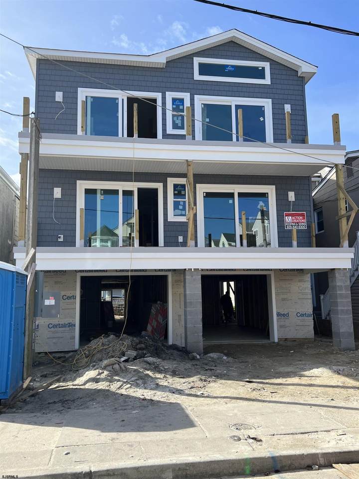 214 Jefferson - Photo 1