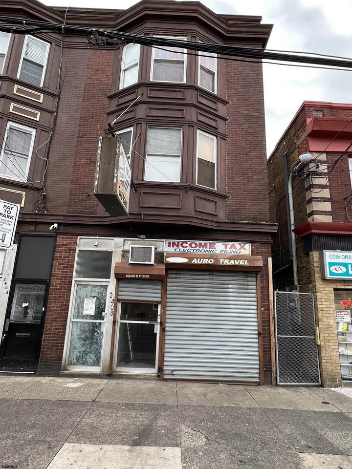2408 Atlantic Ave - Photo 1