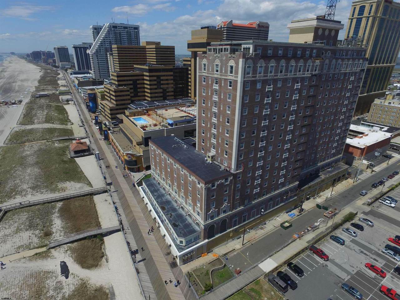 2721 Boardwalk - Photo 1