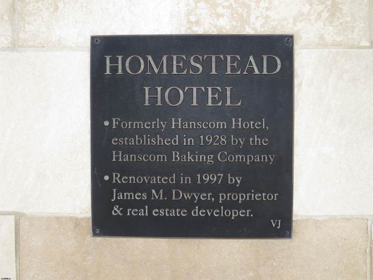 https://bt-photos.global.ssl.fastly.net/sjersey/1280_boomver_1_582330-2.jpg