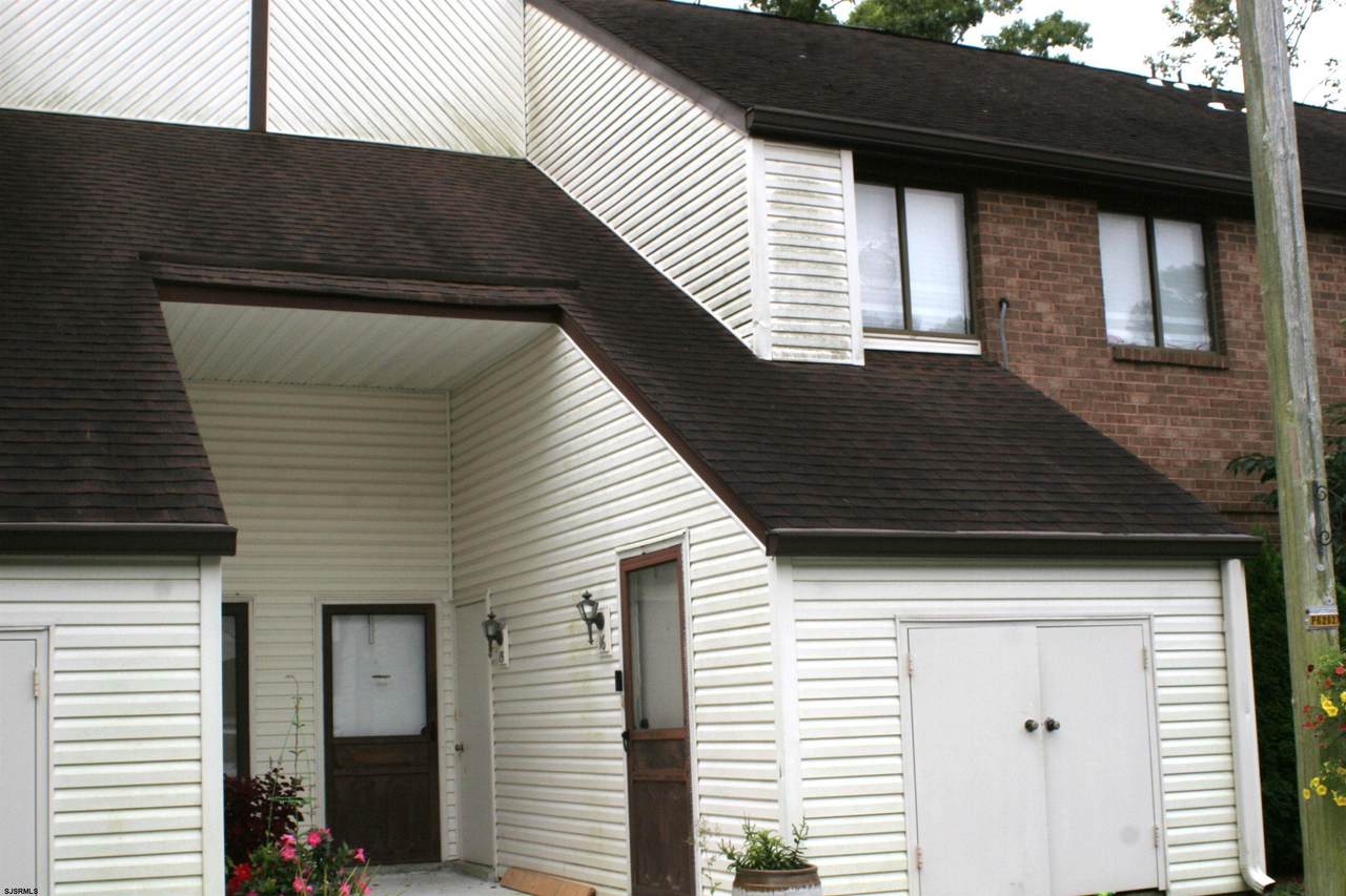 15 Country Magnolia - Photo 1