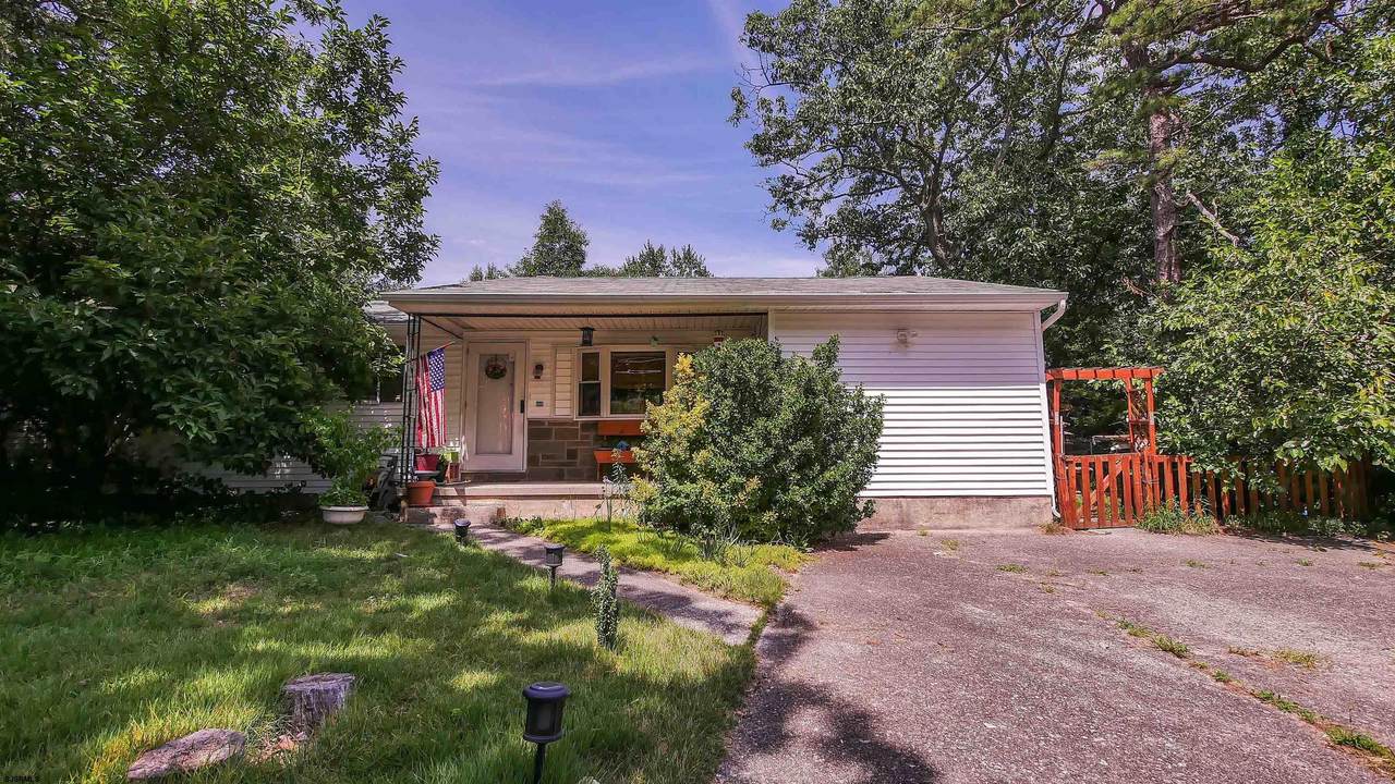 100 Collings Dr - Photo 1