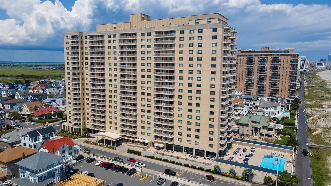 5000 Boardwalk - Photo 1