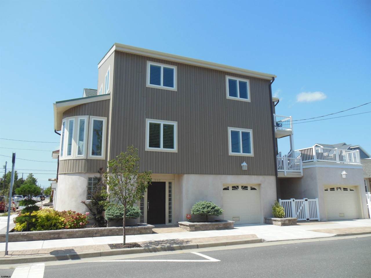 202 Princeton - Photo 1