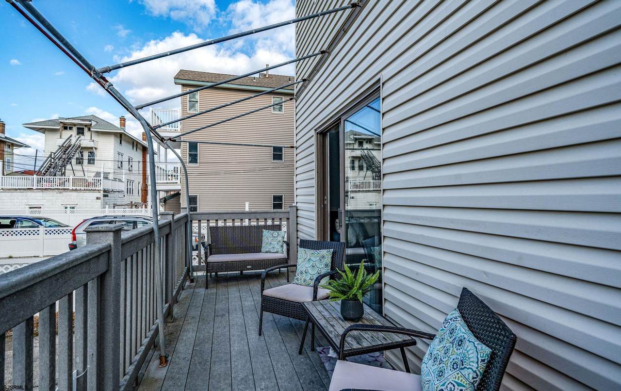 1412 Ocean Ave - Photo 1