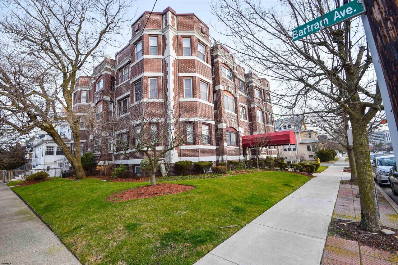 4401 Atlantic - Photo 1