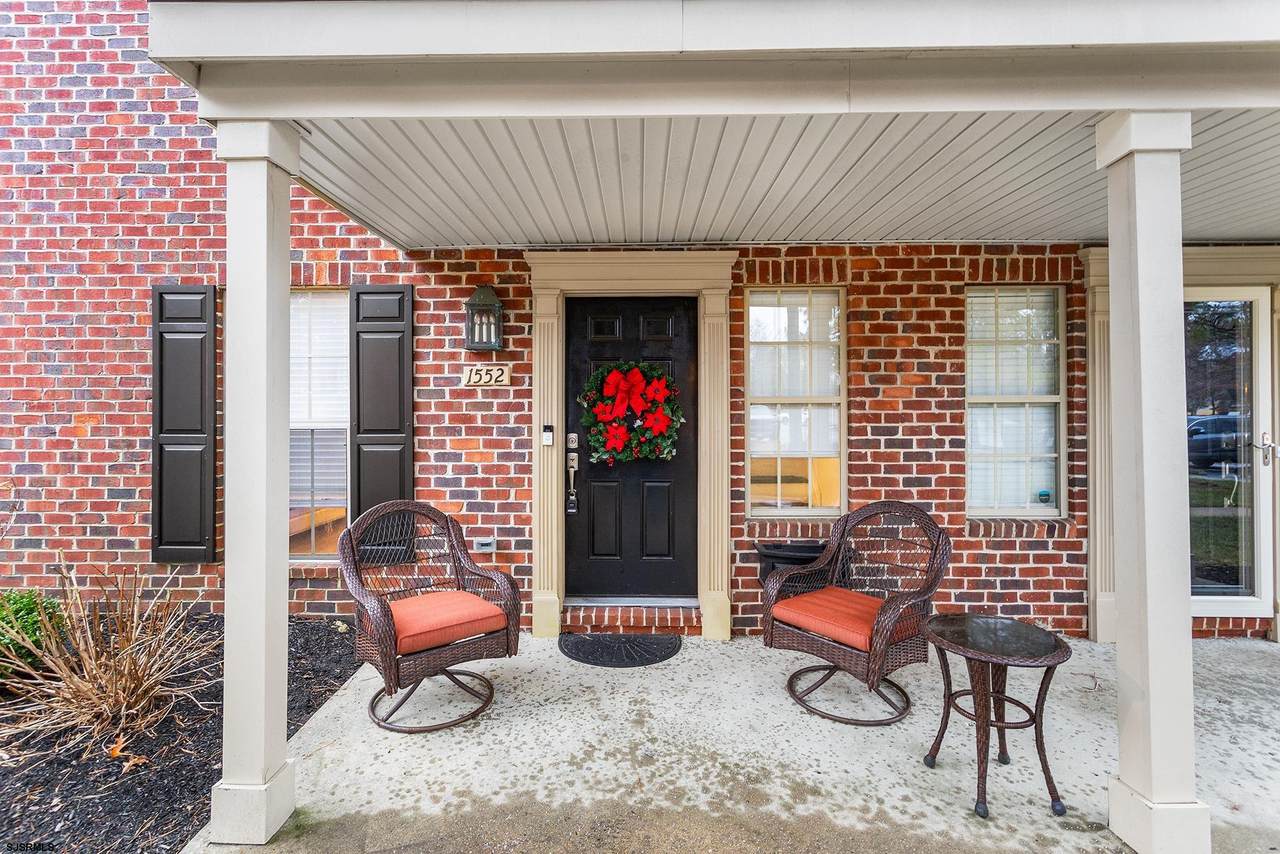 1552 Hamilton Ct - Photo 1