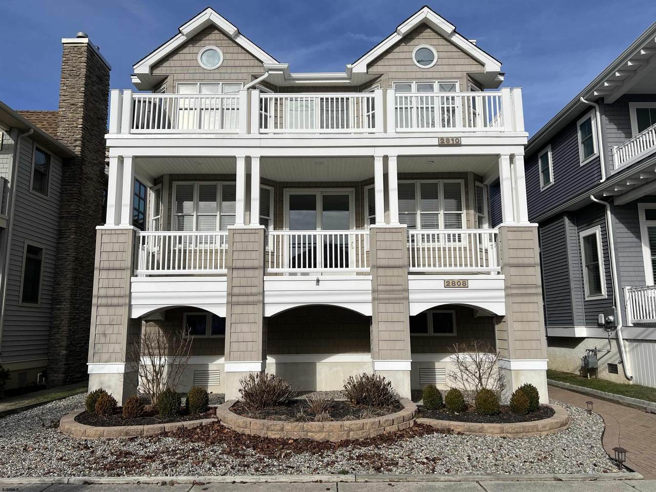 2808 Central - Photo 1