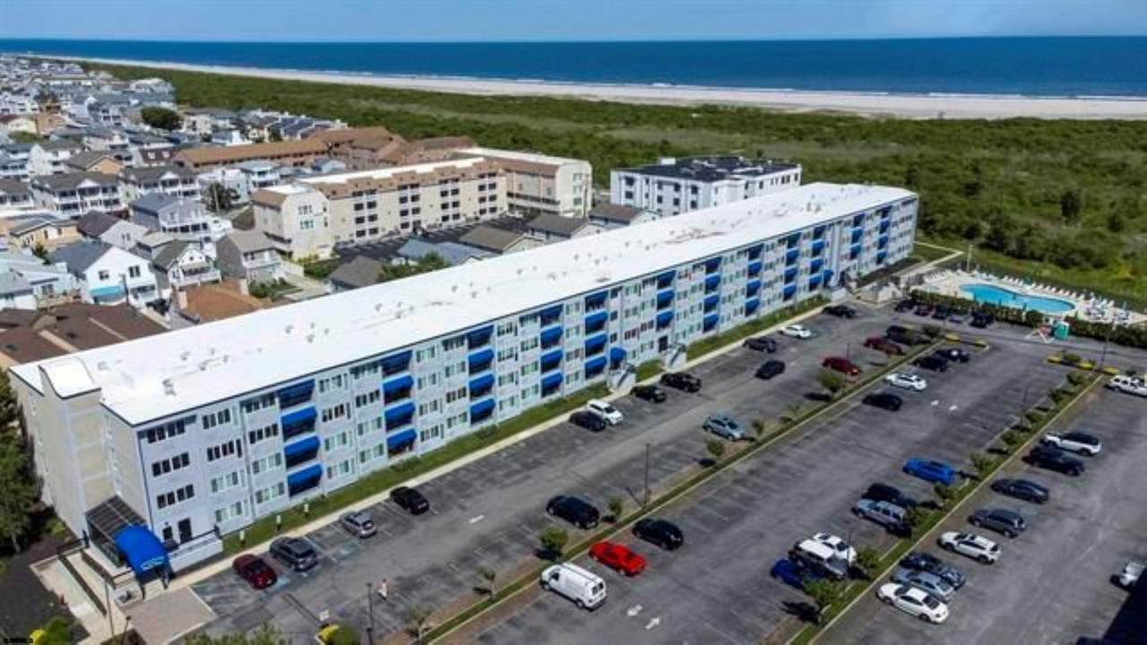 4500 Brigantine - Photo 1